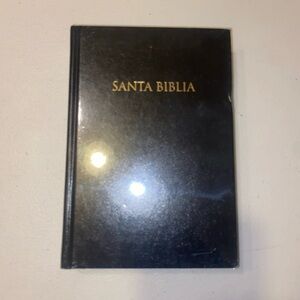 Santa Biblia Black Hardcover